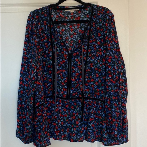 LOFT Tops - Loft Floral Women's Top - Blue and Red